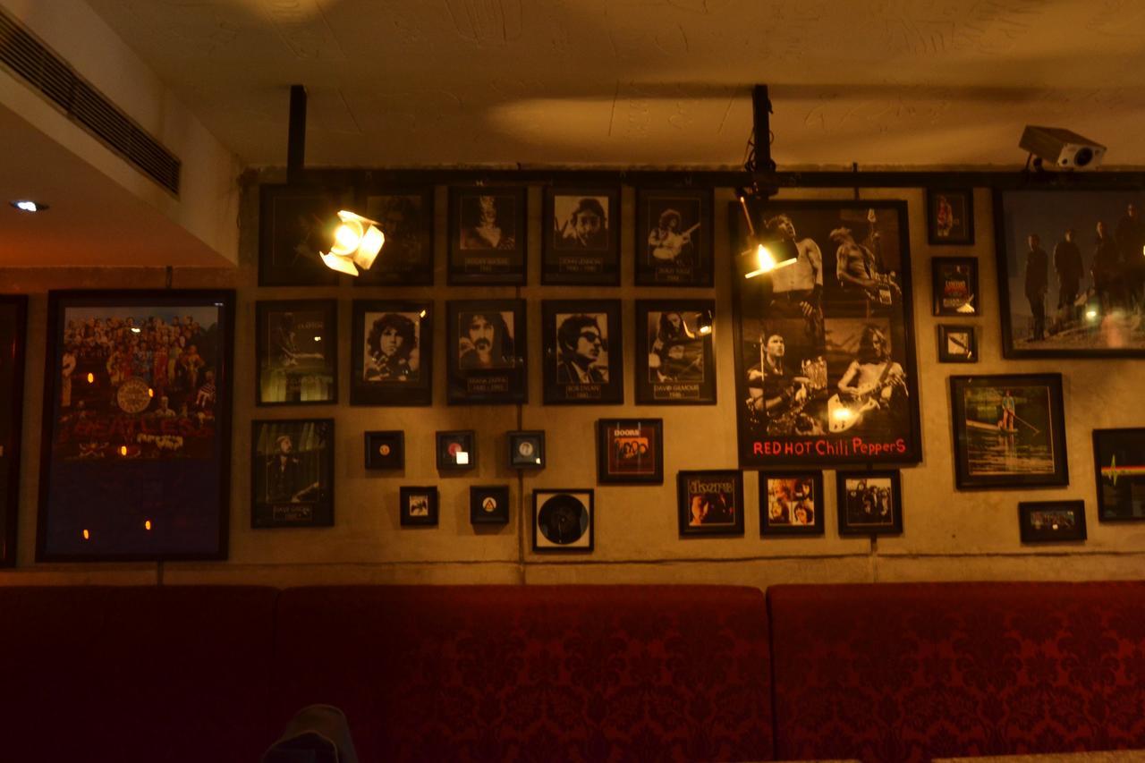 The Seventeen Degrees Hotel Dhanbād Buitenkant foto