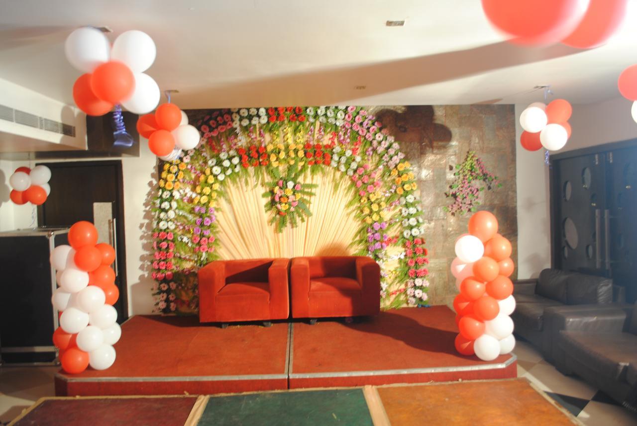 The Seventeen Degrees Hotel Dhanbād Buitenkant foto